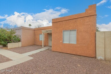 2847 N 46th Ave unit 6, Phoenix, AZ 85035 - photo 3