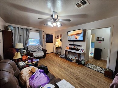 1832 N Oklahoma Ave, Shawnee, OK 74804 - photo 7