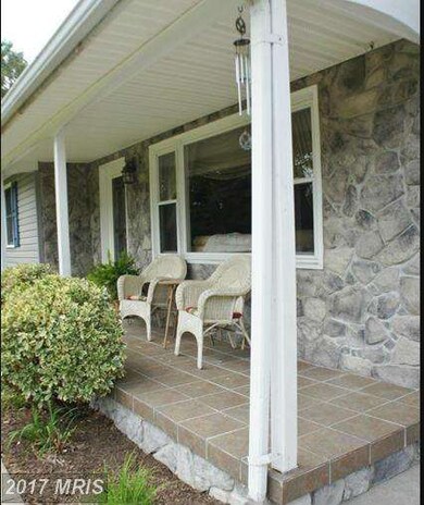 2580 Solomons Island Rd S, Prince Frederick, MD 20678 - photo 3