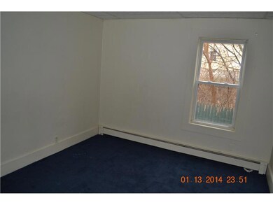 126 5th Ave, Woonsocket, RI 02895 - photo 3
