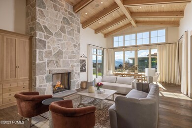 2031-e-chimney-rock-mls-8