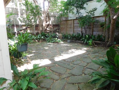 1802 Woodhead St, Houston, TX 77019 - photo 5