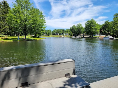 dock view