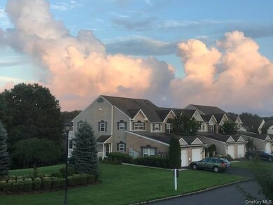 13 Village Green Dr unit 13, Port Jefferson Station, NY 11776 - photo 2