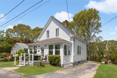 57 Elberta St, Warwick, RI 02889 - photo 2