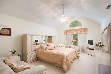 3772 Celeste Ln, Naperville, IL 60564 - photo 7