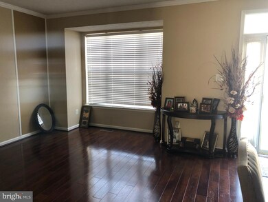 9816 Davison Rd, Middle River, MD 21220 - photo 4