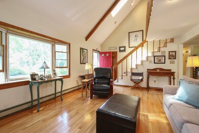 004-photo--7452340