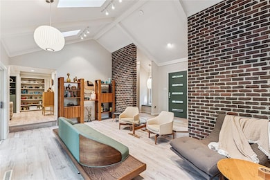 1607 Thornwood Rd, West Des Moines, IA 50265 - photo 5