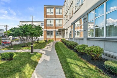 120 Holmes St unit 216, Quincy, MA 02171 - photo 2