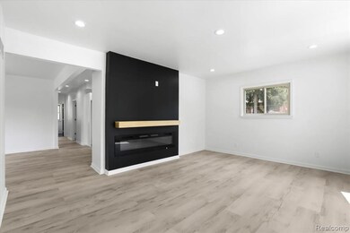 2444 Taylor St, Detroit, MI 48206 - photo 6