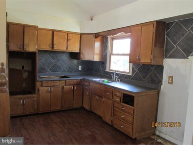 817 Colby Ave, Delran, NJ 08075 - photo 4