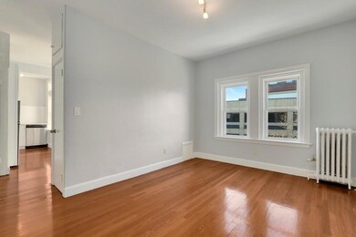 3 Englewood Ave unit 15, Brookline, MA 02445 - photo 4