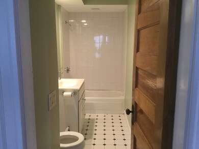 29 Boardman St unit 2, Worcester, MA 01606 - photo 6