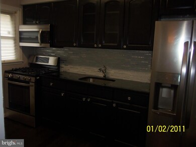 1570 Pentwood Rd, Baltimore, MD 21239 - photo 6