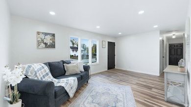 6517 Baytree Dr, Fort Wayne, IN 46825 - photo 4