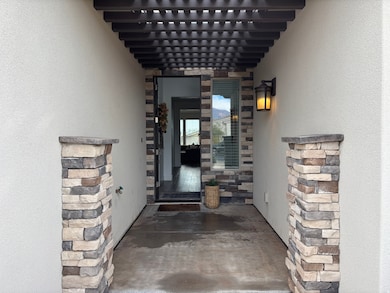 233 W Green Jade Dr, Washington, UT 84780 - photo 5