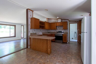 543 Winslows Mills Road, Waldoboro