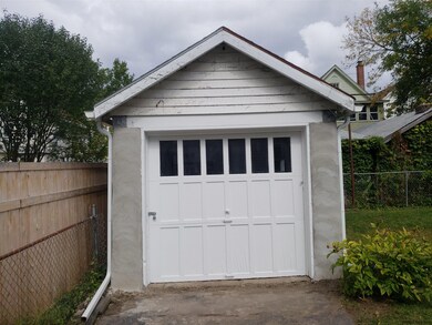 369 Leedale St, Albany, NY 12209 - photo 4