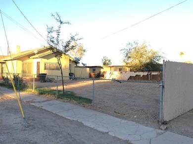 735 N 6th St, El Centro, CA 92243 - photo 3