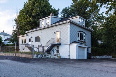 114 Silver Spring St, Providence, RI 02904 - photo 3