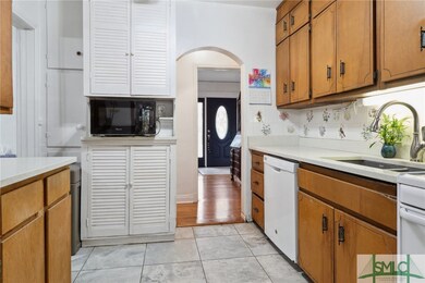 2223 E 40th St, Savannah, GA 31404 - photo 6