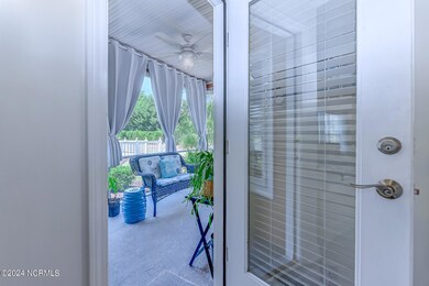 Lightkeepers48A-back1