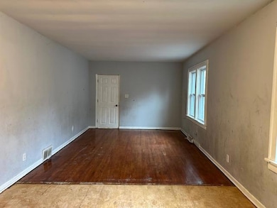 1192 Burr St, Saint Paul, MN 55130 - photo 5