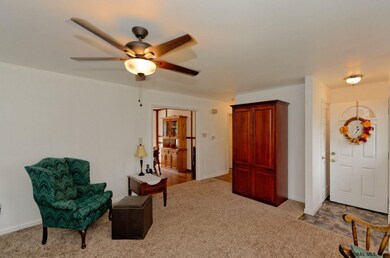 7 Wilde Dr, Troy, NY 12180 - photo 6