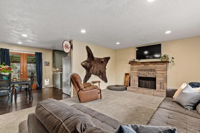 1310SEPerrySt-005