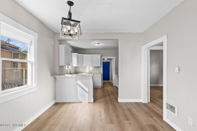 1411 Garfield Ave, Yakima, WA 98902 - photo 4