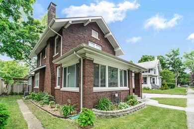 141 S Vine St, Elkhart, IN 46514 - photo 2