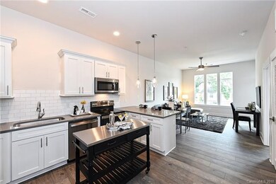 Representative Image of Smaller 2 Bedroom in Compl