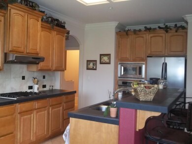 2096 Hedgerow Ave, Redding, CA 96003 - photo 4