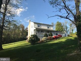 13426 Crimson Ln, Linden, VA 22642 - photo 2