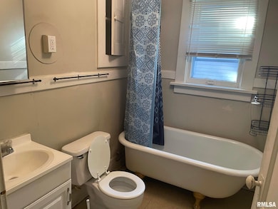 1120 Kirkwood Blvd unit 2, Davenport, IA 52803 - photo 6