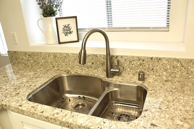 3196 Sedona Ave, Rosamond, CA 93560 - photo 6