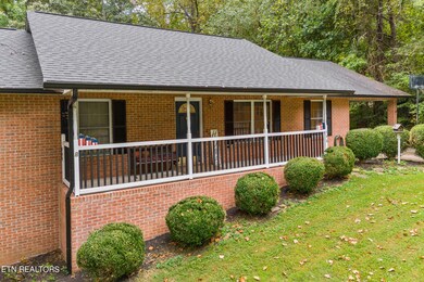 190 white loop road-03