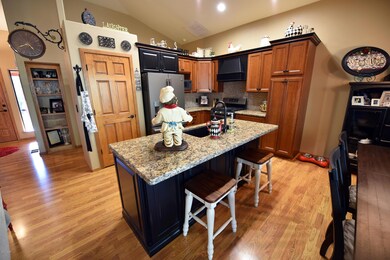 1501 S Elk Run Dr, Show Low, AZ 85901 - photo 7