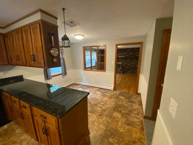 20 Evergreen Cir, Whitinsville, MA 01588 - photo 5