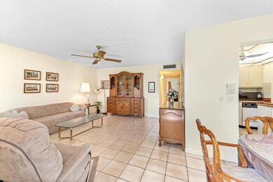541 Capri L unit 5410, Delray Beach, FL 33484 - photo 4