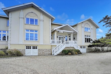 605 Dune Rd, Westhampton Beach, NY 11978 - photo 2