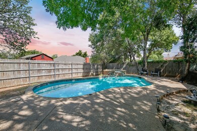 1338 Timber Creek Dr, Weatherford, TX 76086 - photo 2