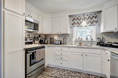 100 Monroe St unit 185, Nashua, NH 03060 - photo 2