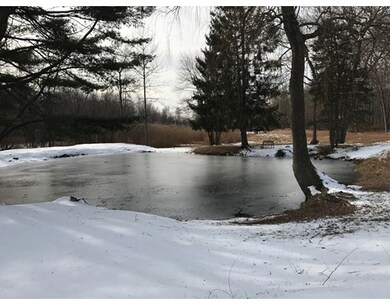 8 Grover St unit A, Salisbury, MA 01952 - photo 2