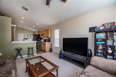 319 Somerset Dr, Davenport, FL 33897 - photo 7