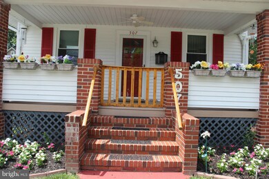 507 4th St, Laurel, MD 20707 - photo 2