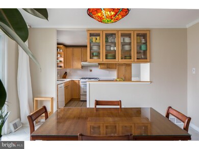 1721 Green Valley Rd, Havertown, PA 19083 - photo 4