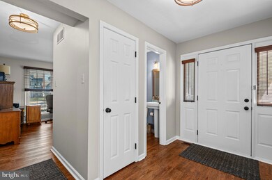 28 Kings Cross Cir, Doylestown, PA 18901 - photo 3