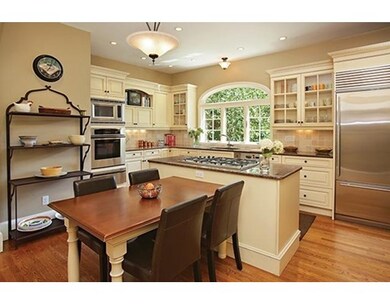 19 Beals St, Brookline, MA 02446 - photo 2